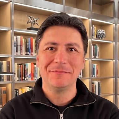 Daniel Arango Ángel